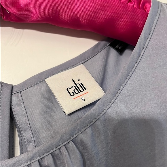 CAbi Gray Rounded Neckline Sleeveless Tank Top - Picture 2 of 7